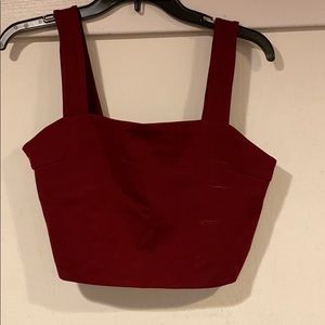 Super cute crop top!